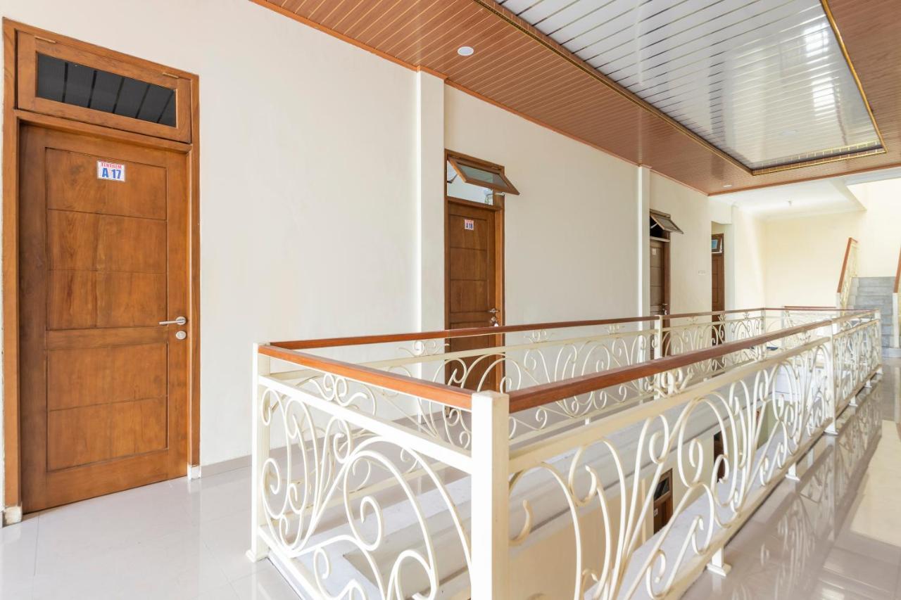 Oyo 3706 Griya Tentrem Syariah Lamongan Exteriér fotografie