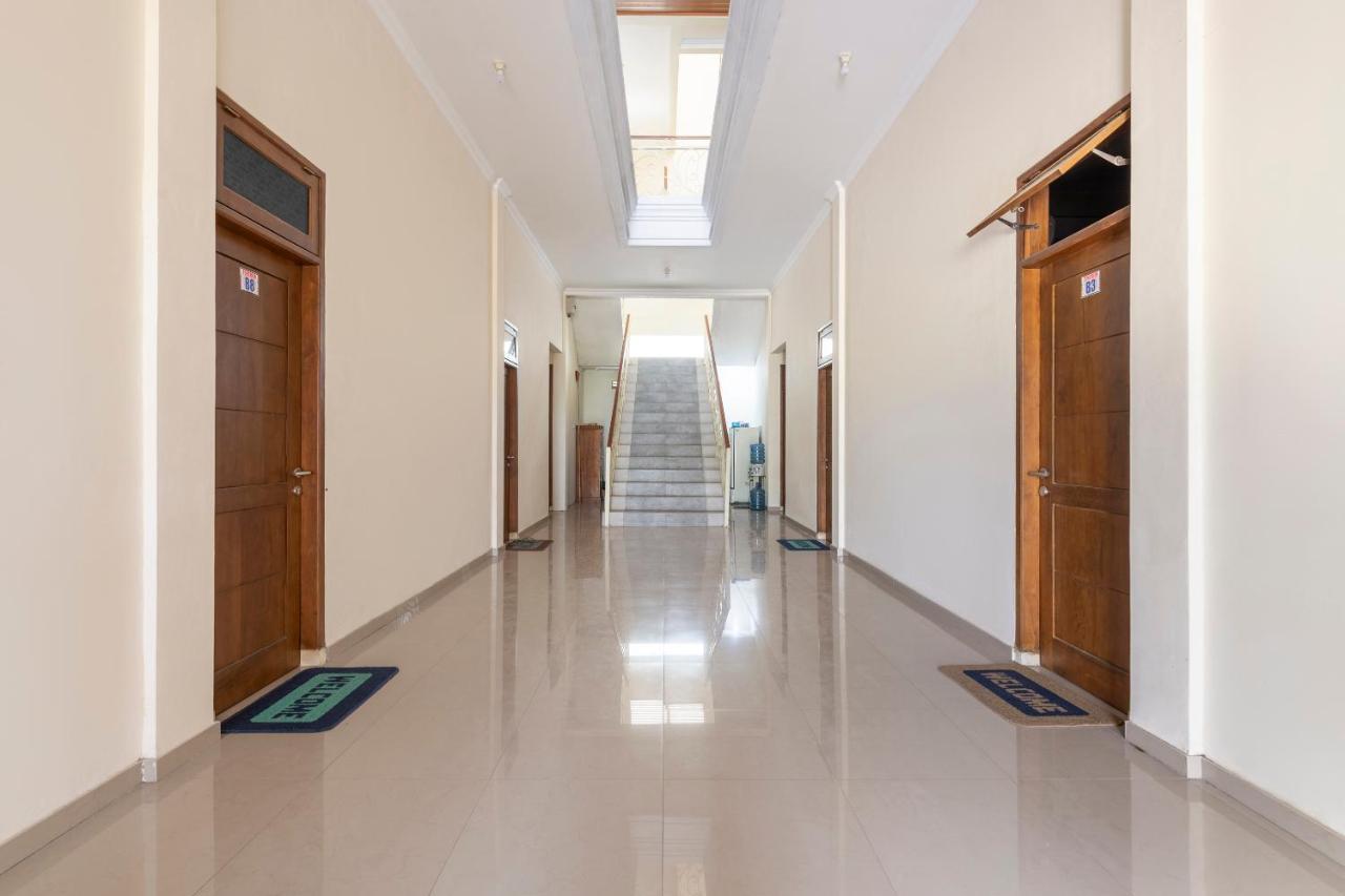 Oyo 3706 Griya Tentrem Syariah Lamongan Exteriér fotografie
